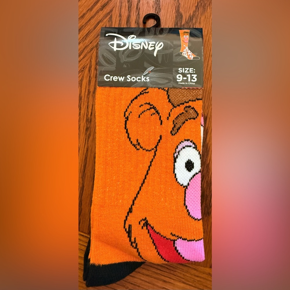 Muppets Fozzie Bear Orange Crew Socks size 9-13